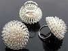 Metalen vingerring met bloem van oogjes 33 mm Zilverkleurig