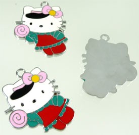  Hanger Hello Kitty 34x27 mm met epoxy